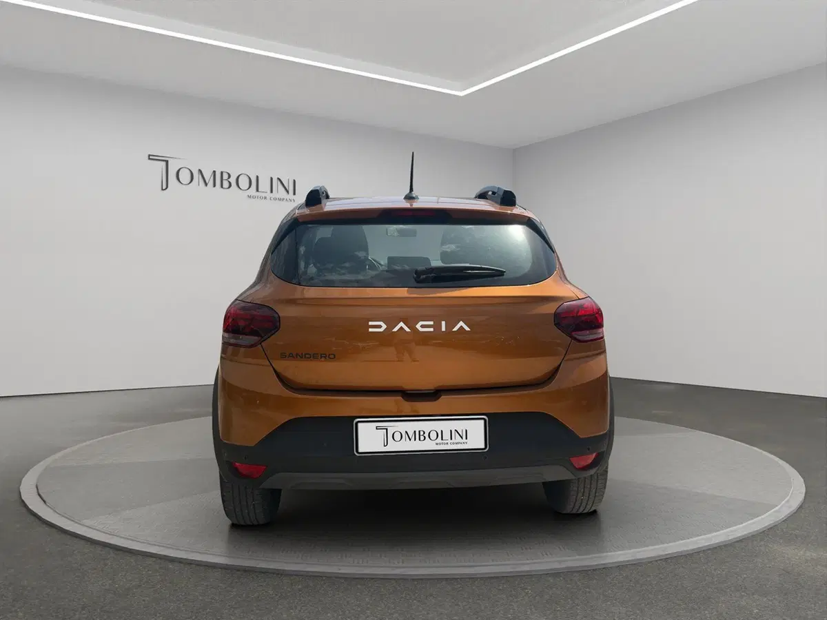 Dacia Sandero usata a Macerata (5)