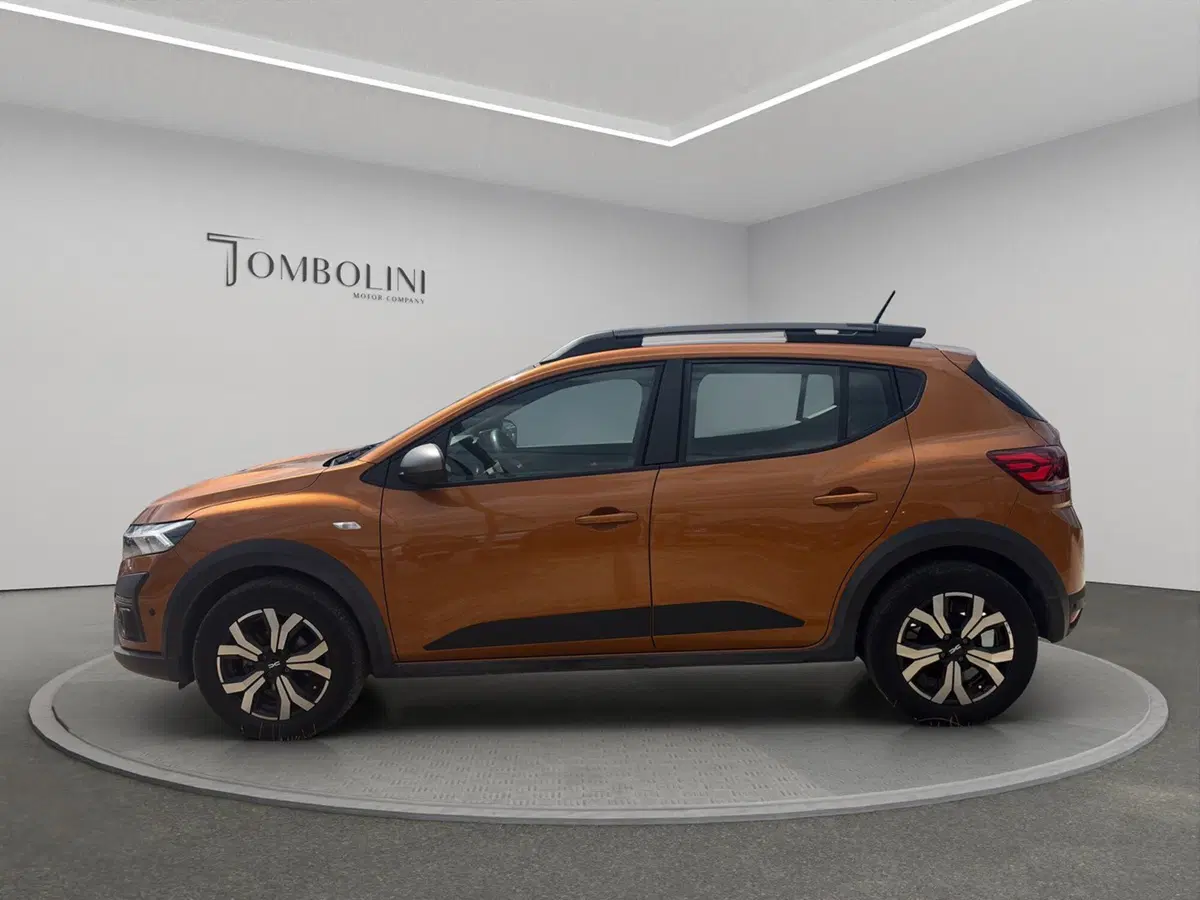 Dacia Sandero usata a Macerata (6)
