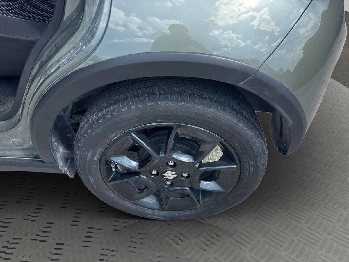 Suzuki Ignis usata a Macerata (12)