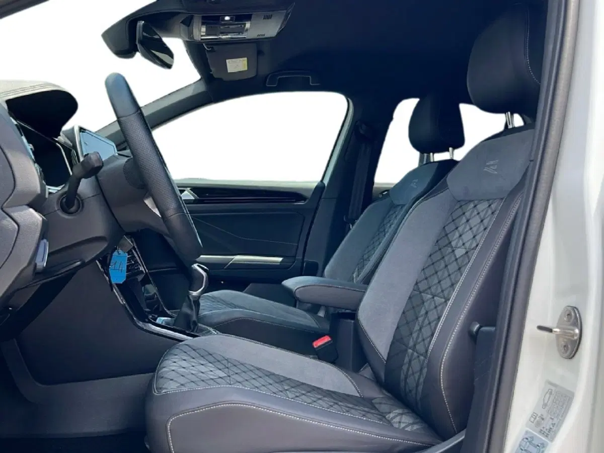 Volkswagen T-Roc usata a Grosseto (11)