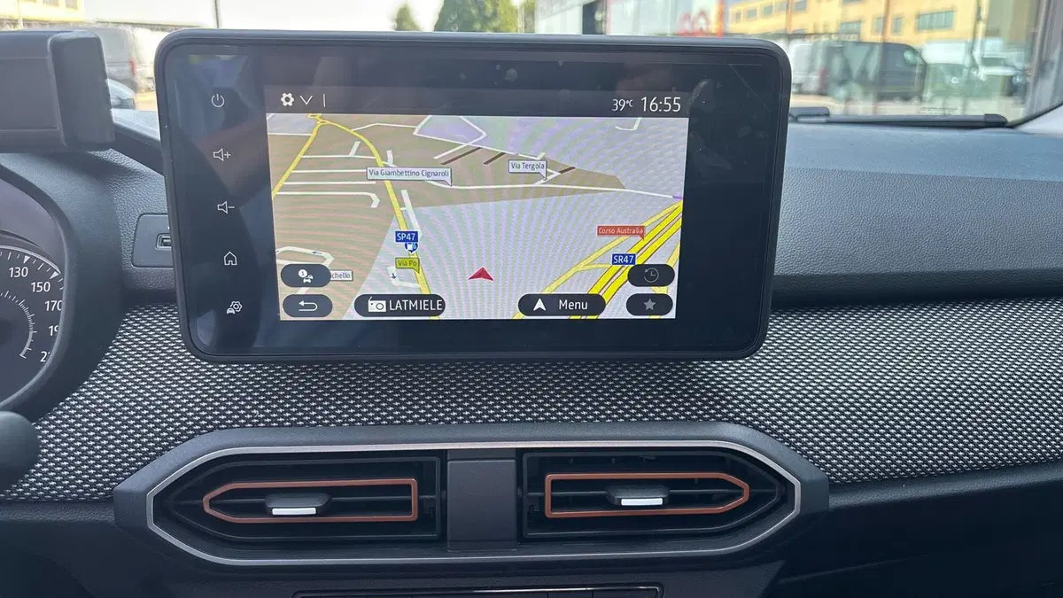 Dacia Sandero usata a Padova (11)