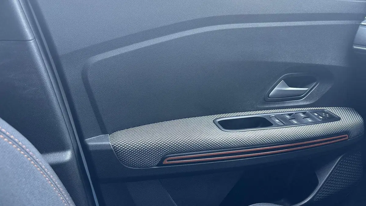 Dacia Sandero usata a Padova (17)