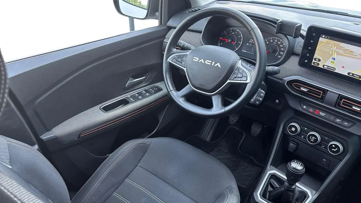 Dacia Sandero usata a Padova (8)