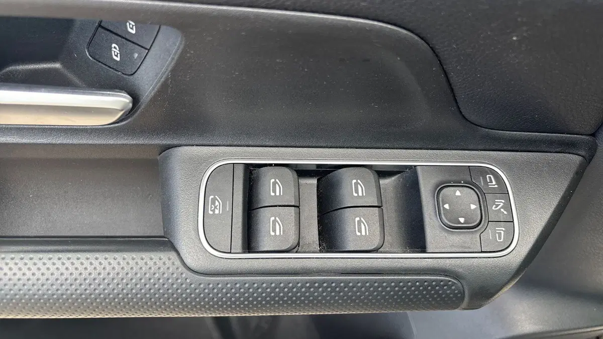Mercedes-Benz GLB usata a Padova (17)
