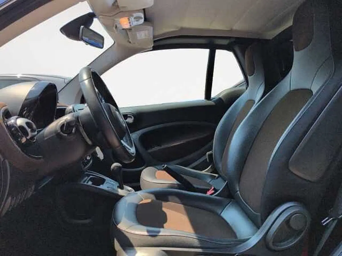 smart Fortwo Cabrio usata a Treviso (11)