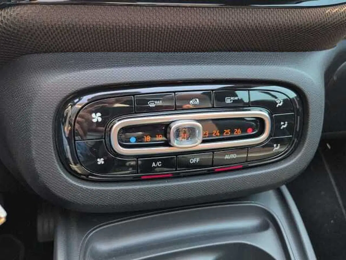 smart Fortwo Cabrio usata a Treviso (18)