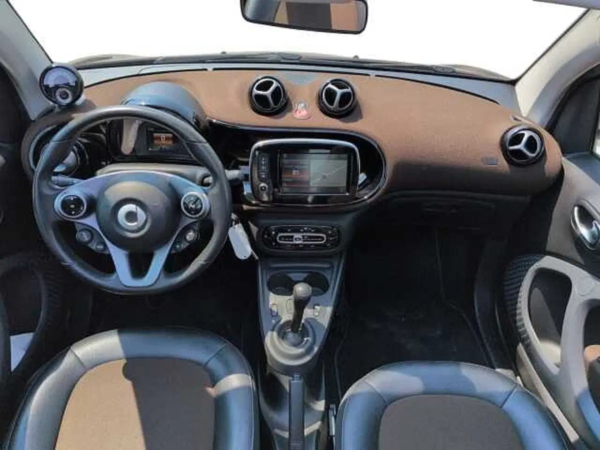 smart Fortwo Cabrio usata a Treviso (8)