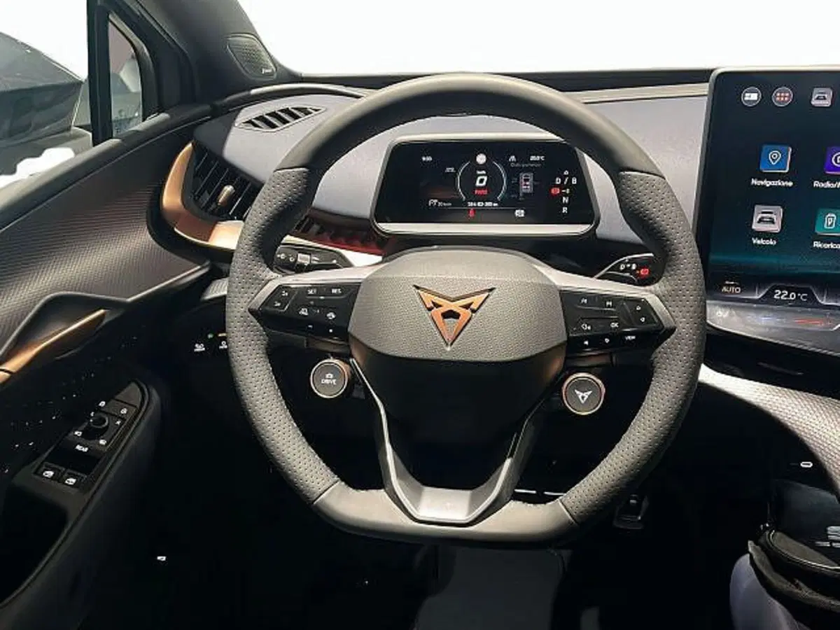 Cupra Tavascan nuova a Vicenza (9)