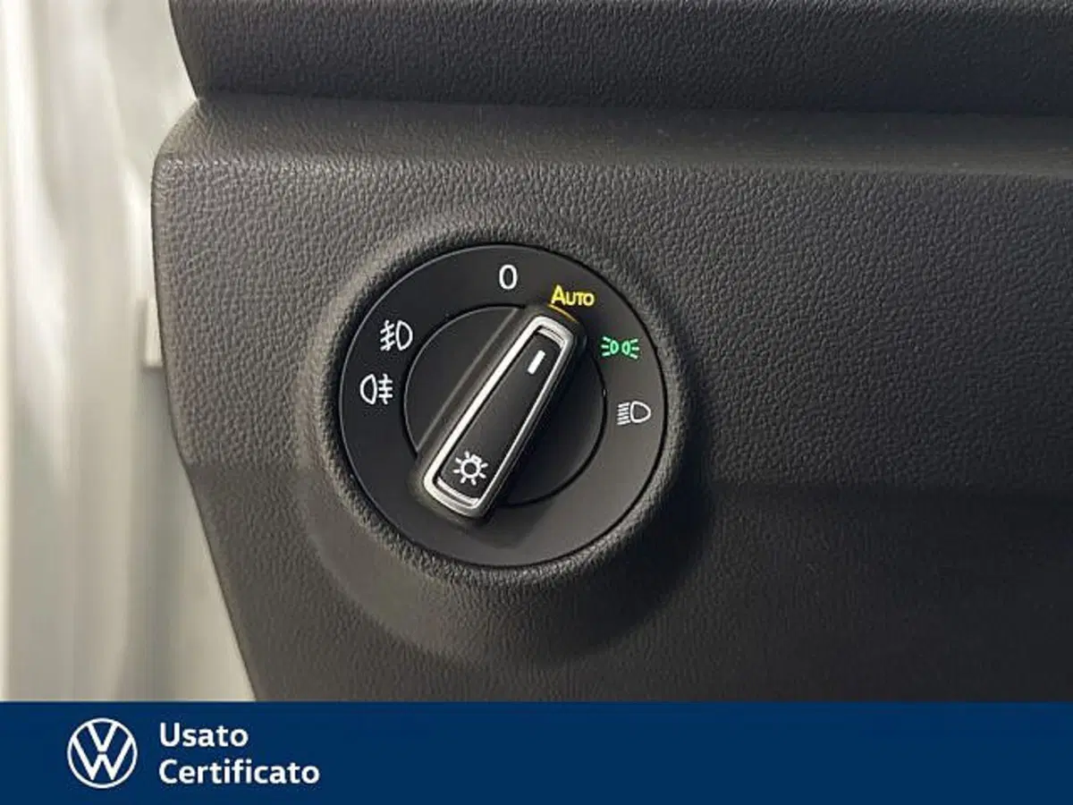 Volkswagen T-Roc usata a Vicenza (16)