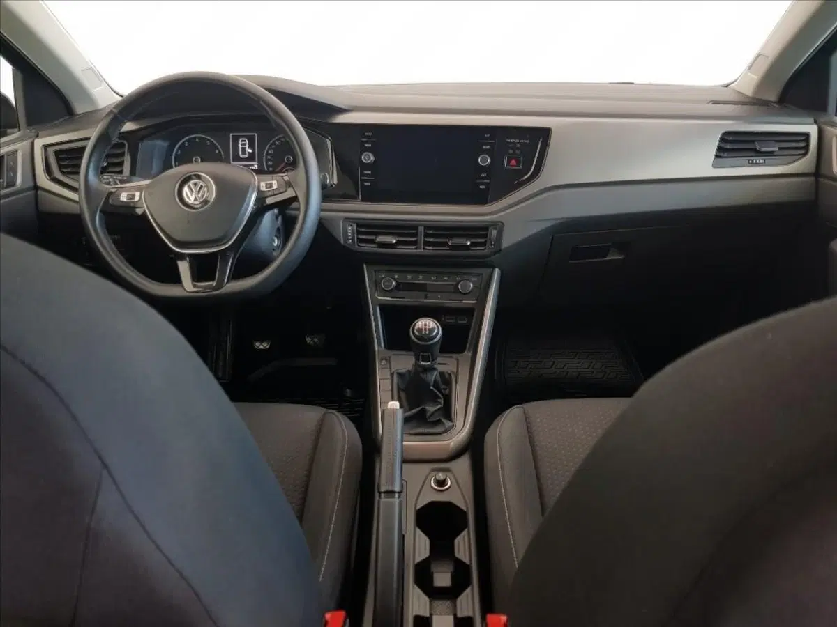 Volkswagen Polo usata a Lucca (13)