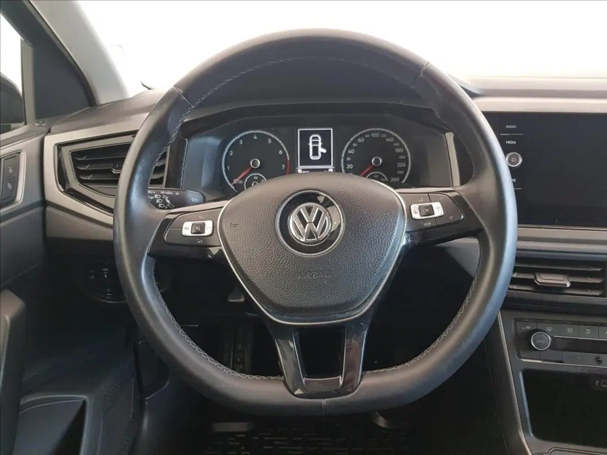 Volkswagen Polo usata a Lucca (14)