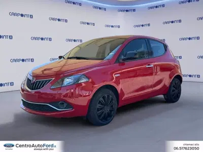Lancia Ypsilon 1.0 FireFly 5 porte S&S Hybrid Ecochic Silver del 2022 usata a Albano Laziale