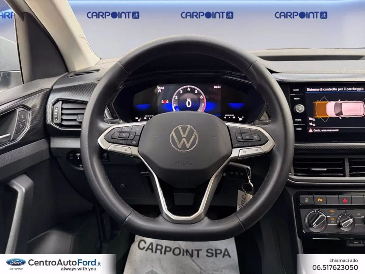 Volkswagen T-Cross usata a Roma (12)