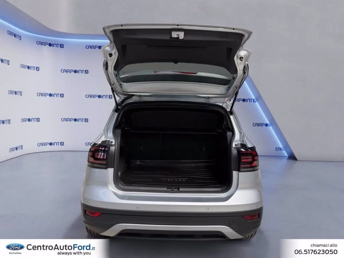 Volkswagen T-Cross usata a Roma (17)