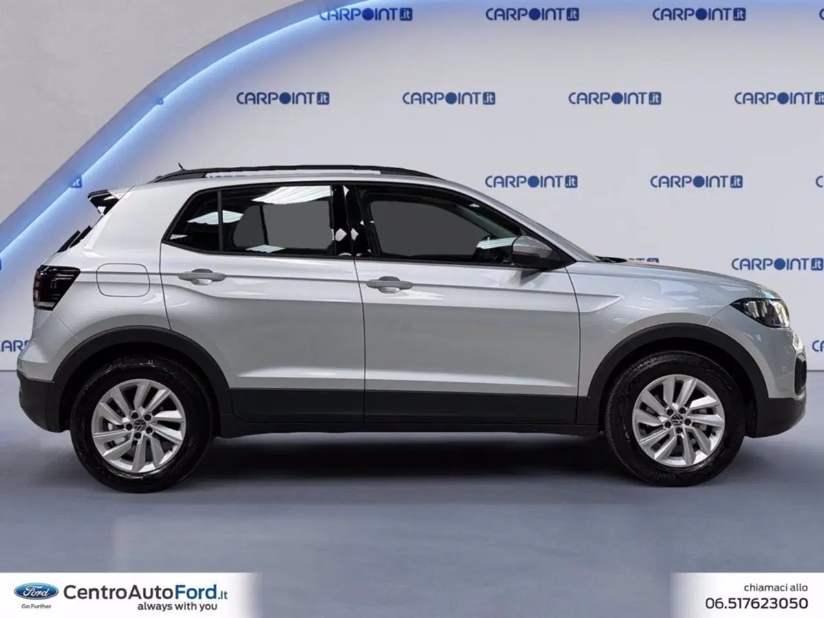 Volkswagen T-Cross usata a Roma (6)