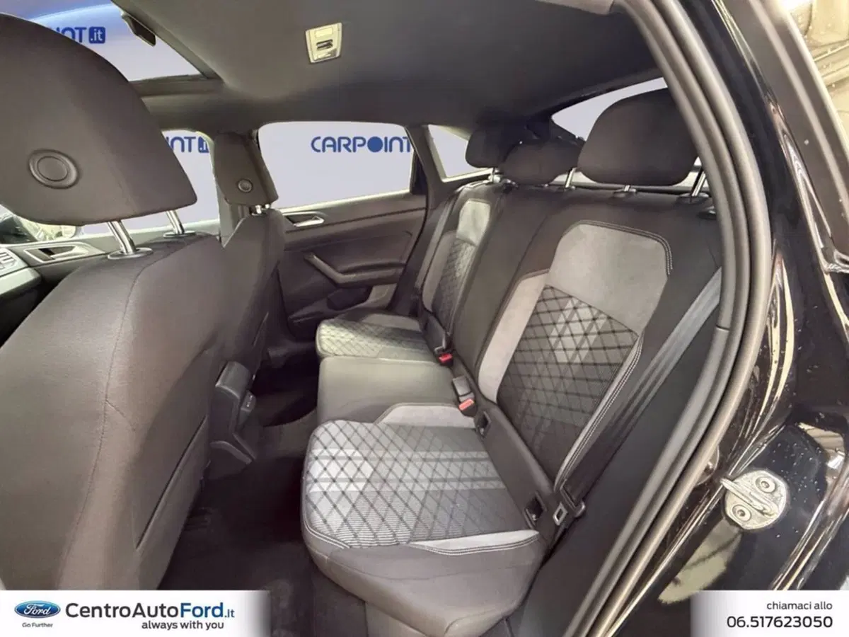 Volkswagen Taigo usata a Roma (13)
