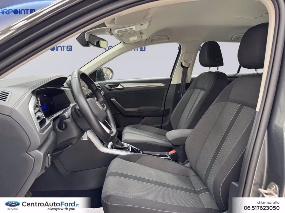 Volkswagen T-Roc usata a Roma (9)