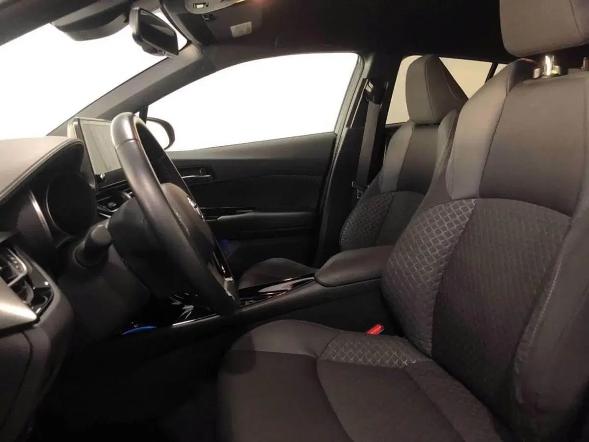 Toyota Toyota C-HR usata a Torino (10)