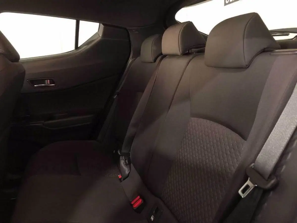 Toyota Toyota C-HR usata a Torino (11)