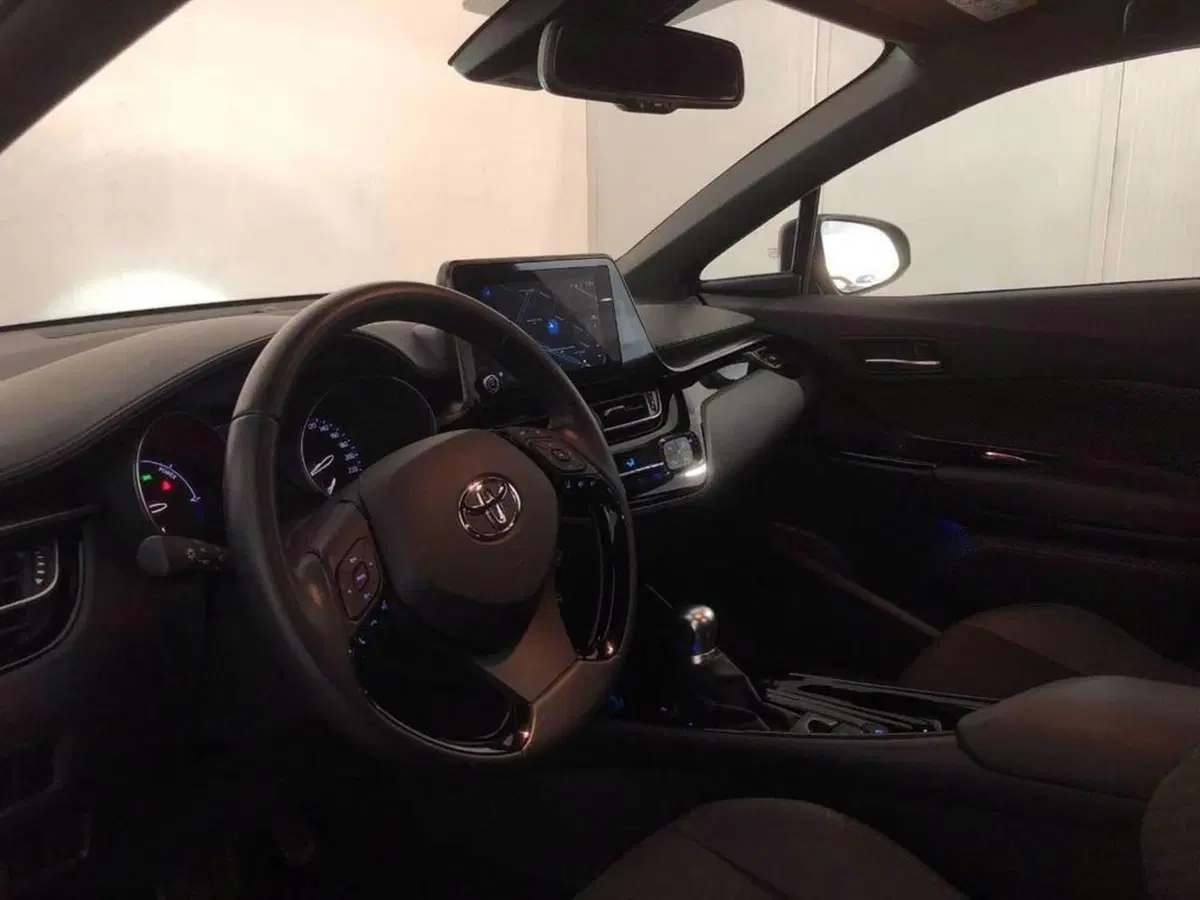 Toyota Toyota C-HR usata a Torino (8)