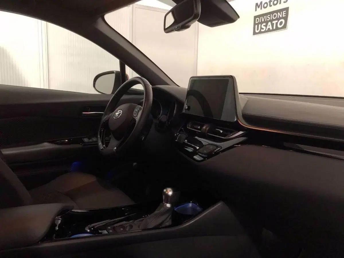 Toyota Toyota C-HR usata a Torino (9)