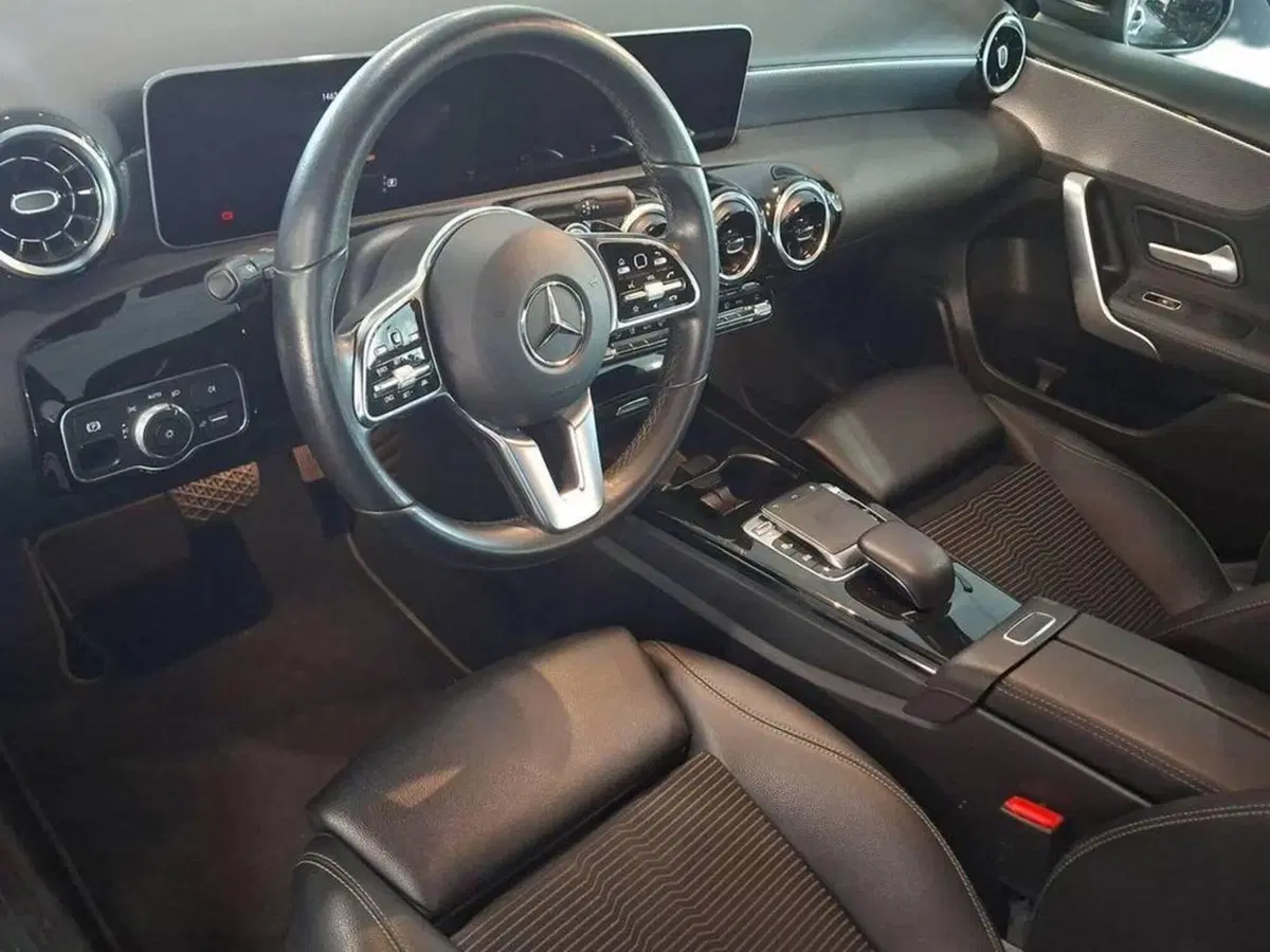 Mercedes-Benz Classe A usata a Torino (9)