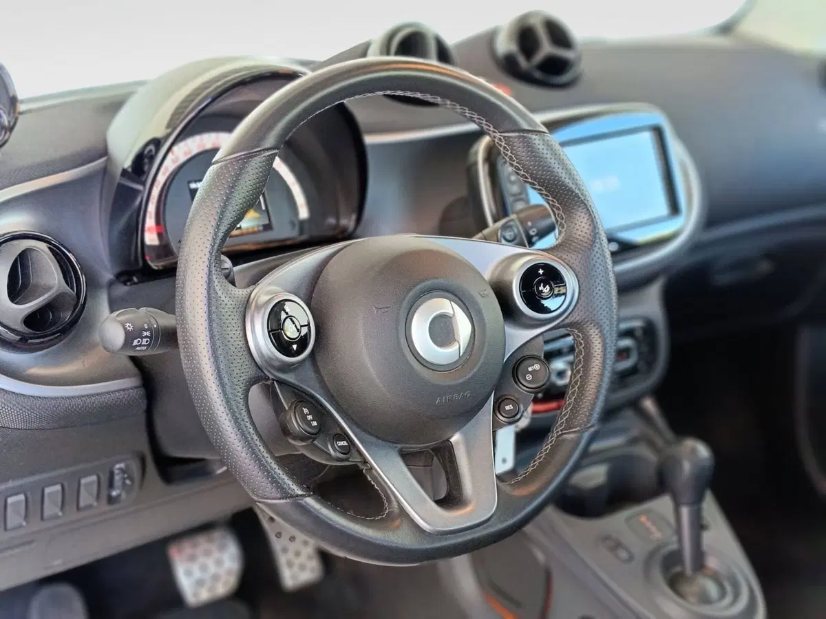smart Fortwo usata a Ascoli Piceno (15)