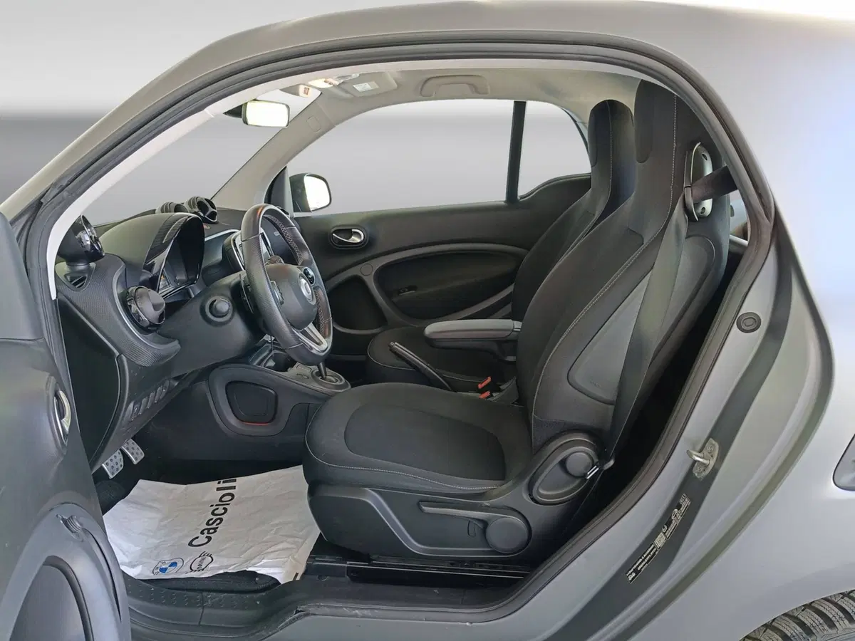 smart Fortwo usata a Ascoli Piceno (8)