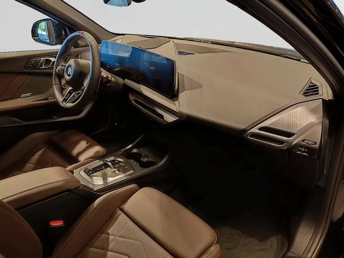 BMW Serie 1 nuova a Ascoli Piceno (8)