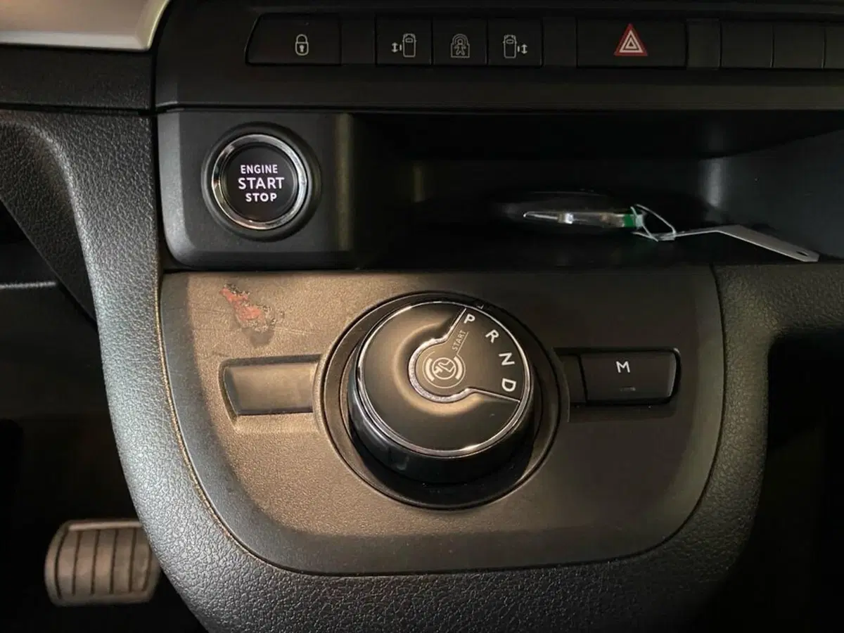 Toyota Proace Verso usata a Torino (13)