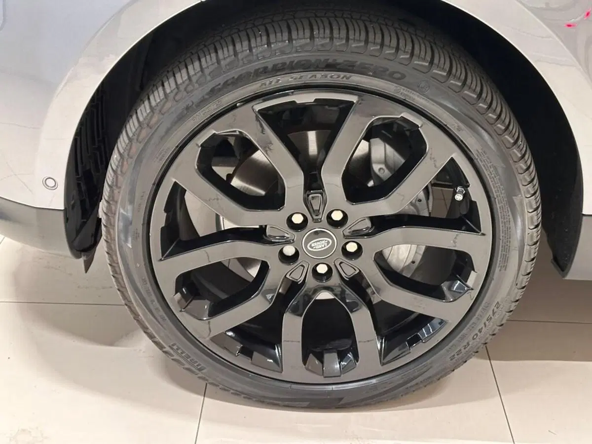 Land Rover Range Rover Sport usata a Varese (9)