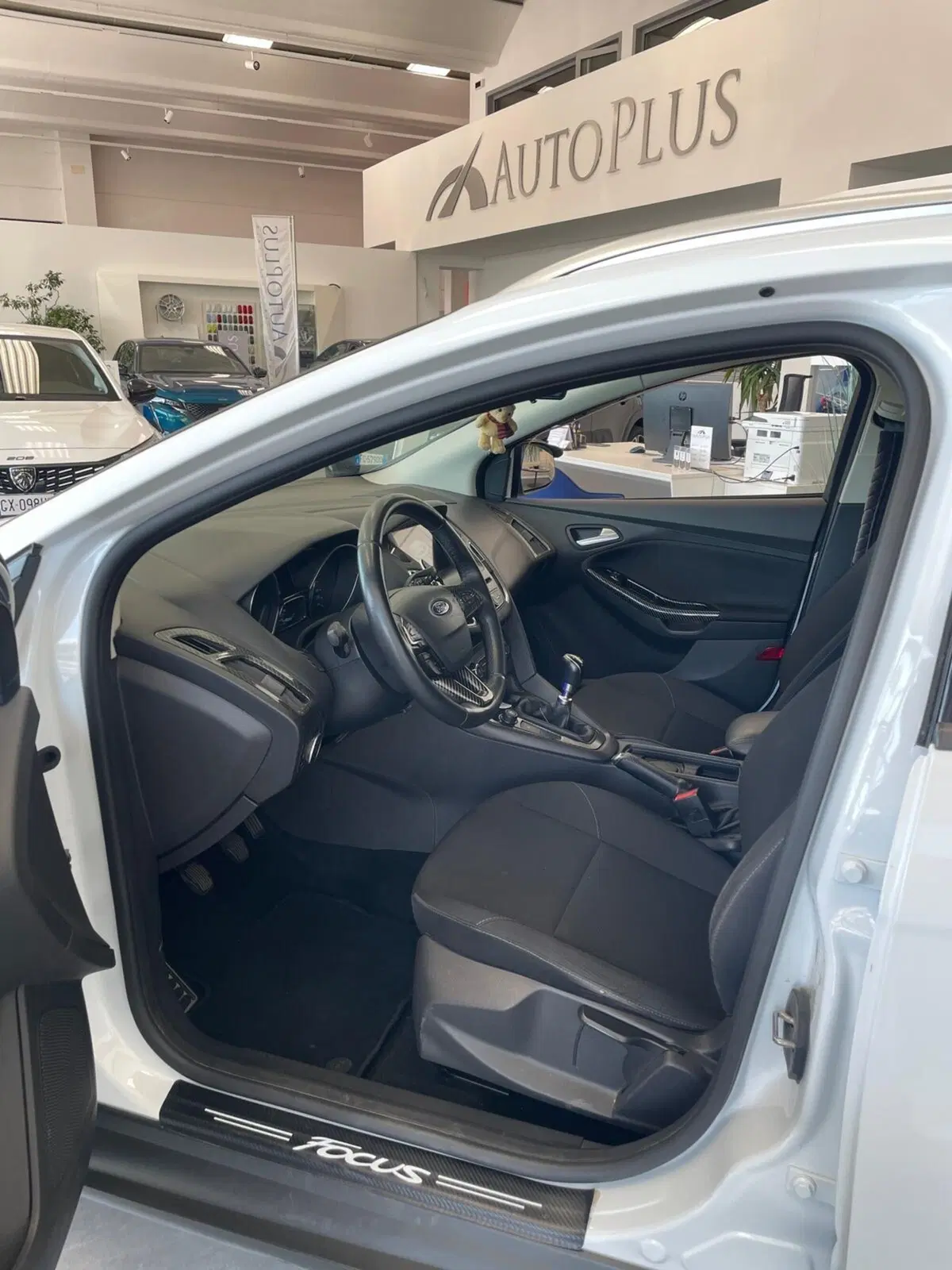 Ford Focus Station Wagon usata a Sassari (9)
