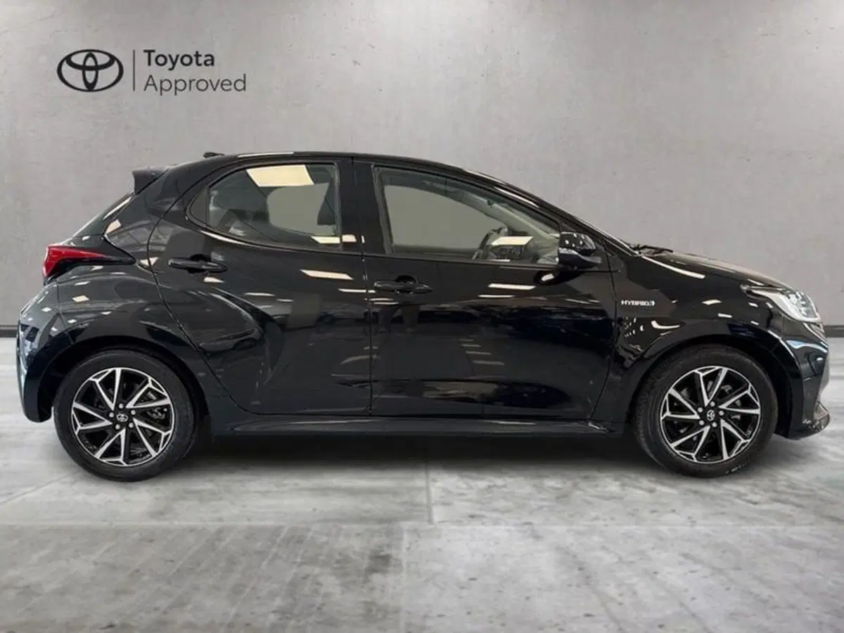 Toyota Yaris usata a Prato (5)