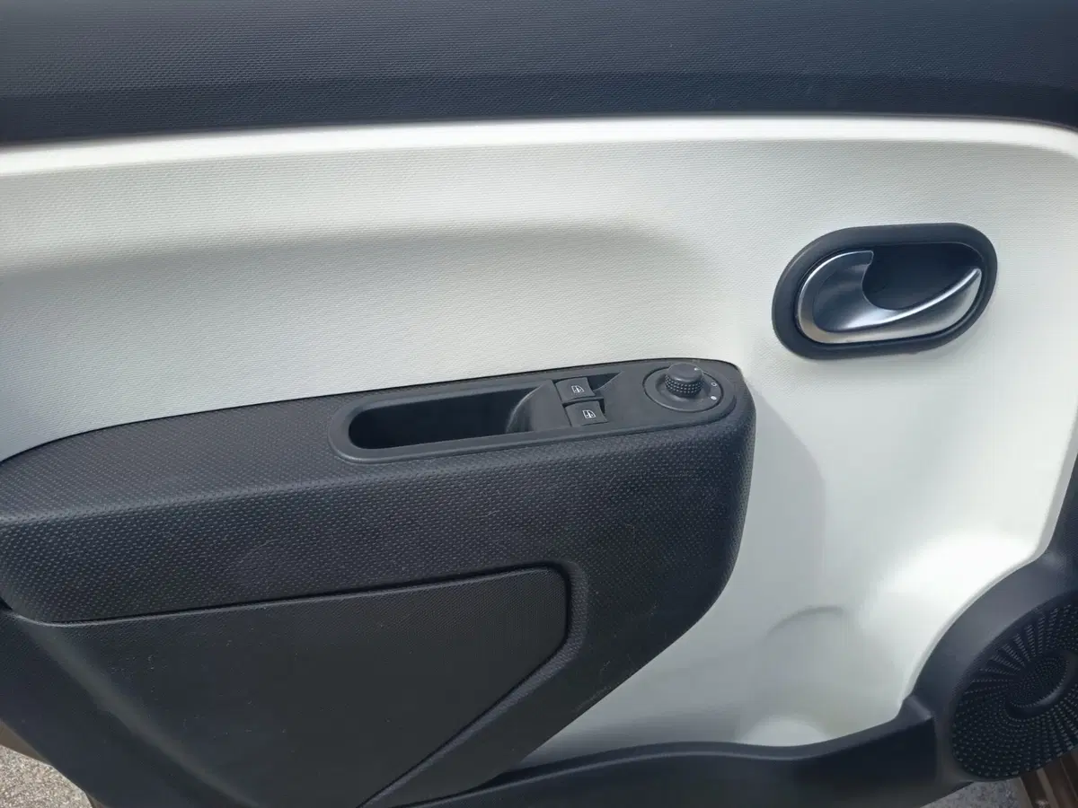 Renault Twingo usata a Cosenza (13)