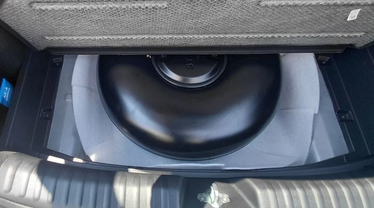 Kia XCeed nuova a Cosenza (14)