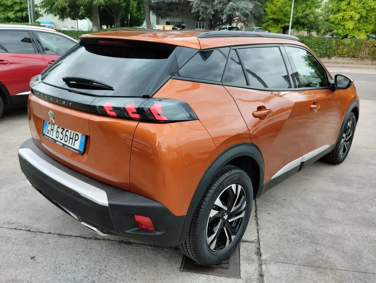 Peugeot 2008 usata a Asti (4)