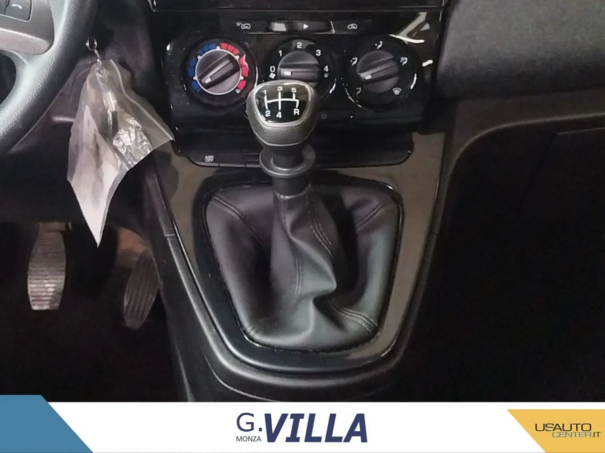 Lancia Ypsilon usata a Monza e Brianza (9)
