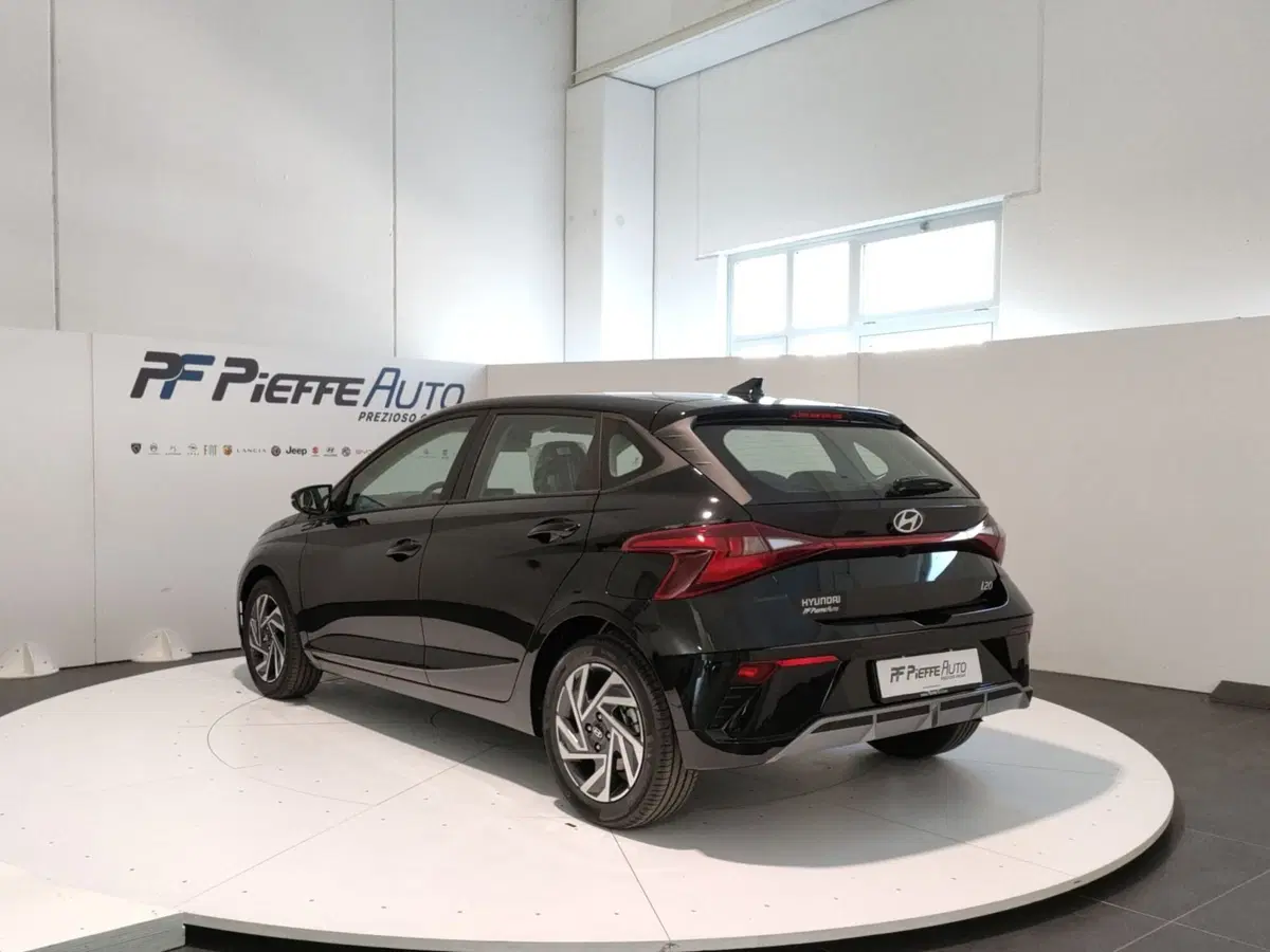 Hyundai i20 nuova a Teramo (3)