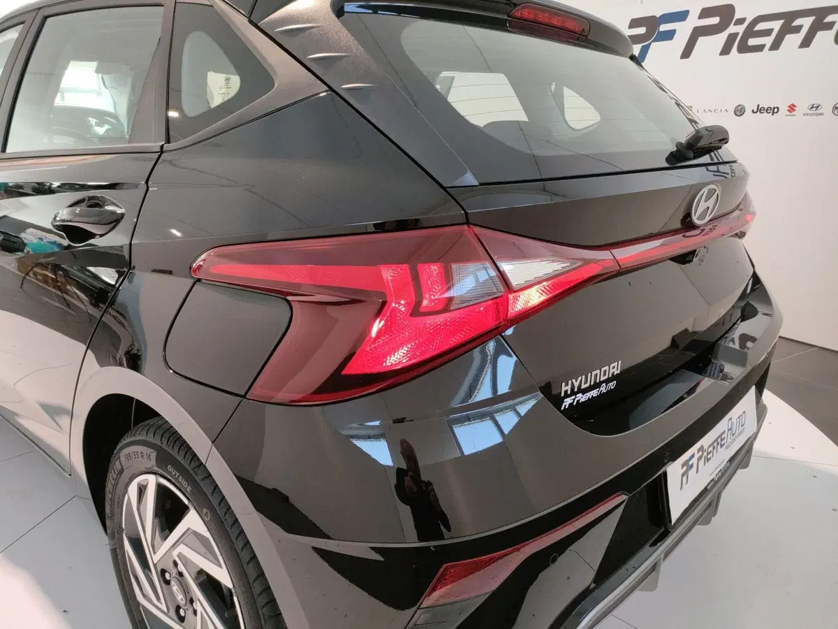 Hyundai i20 nuova a Teramo (8)