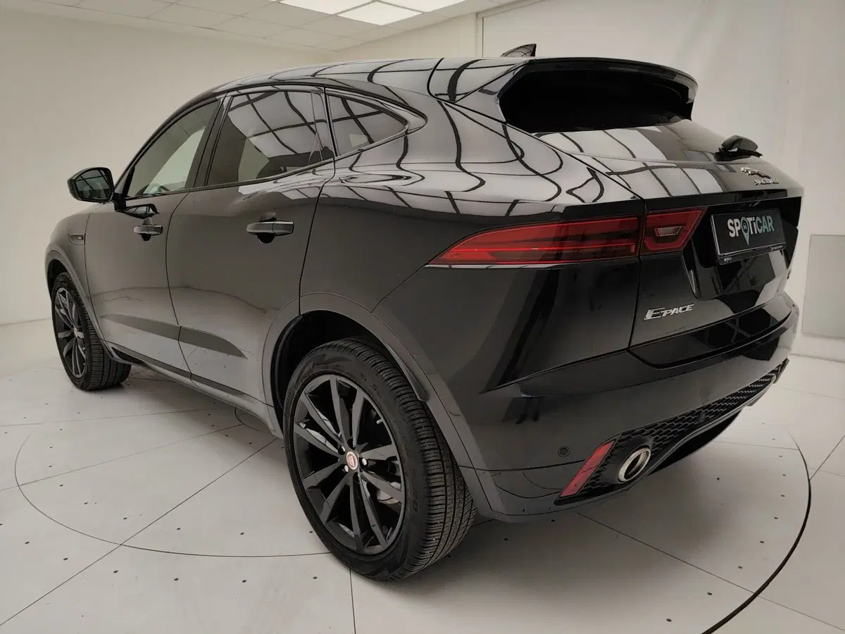 Jaguar E-Pace usata a Como (4)