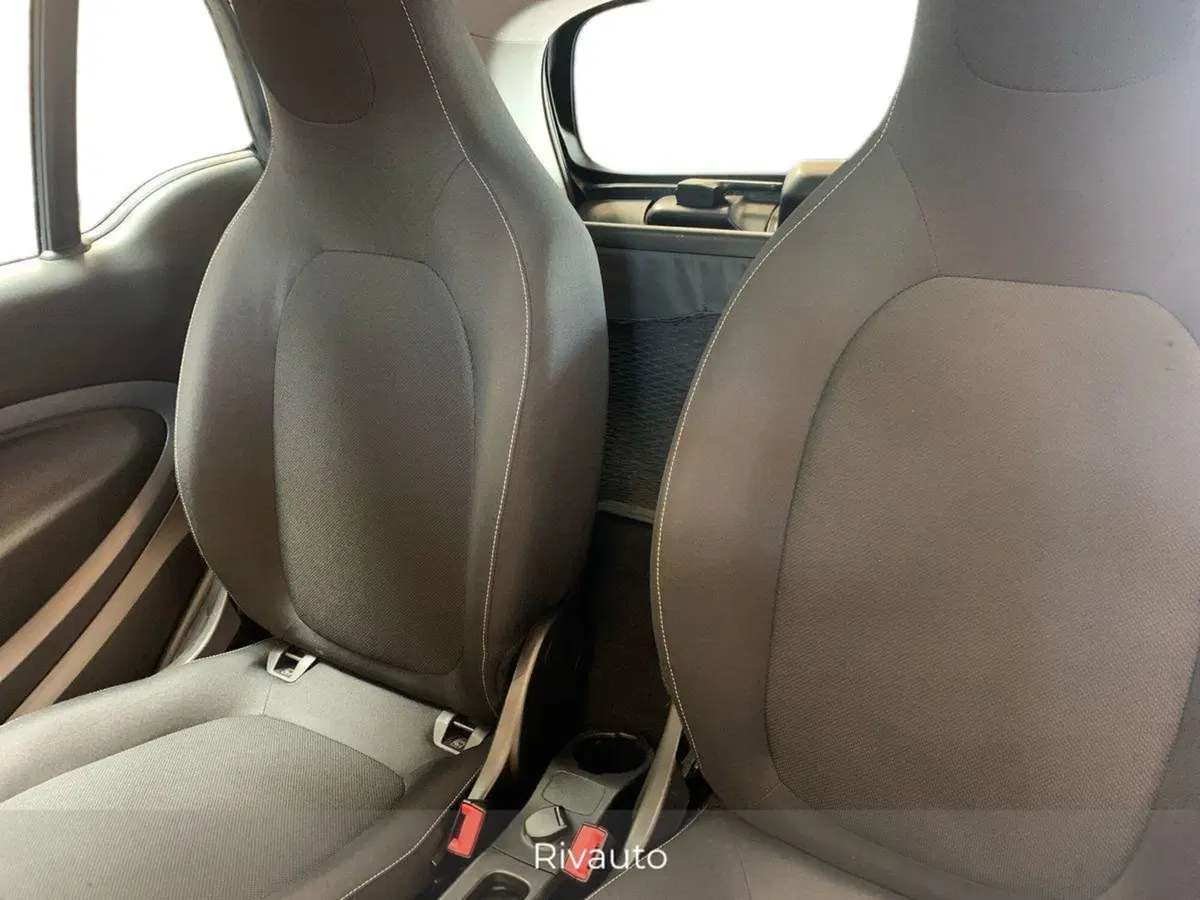 smart Fortwo usata a Como (5)