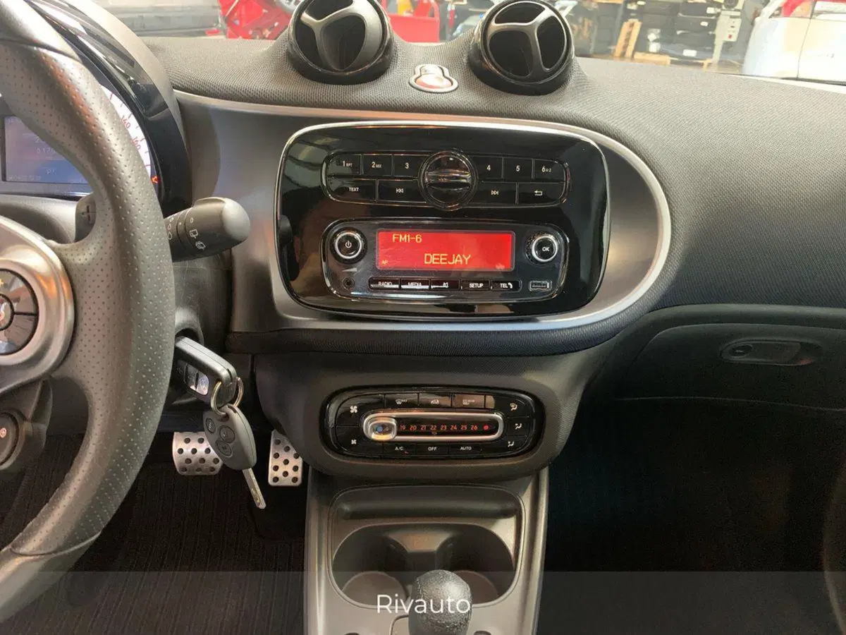 smart Fortwo usata a Como (8)
