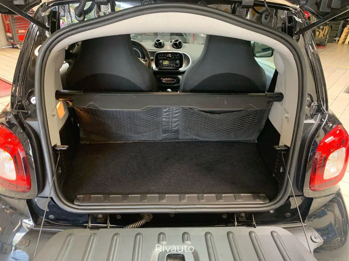 smart Fortwo usata a Como (9)