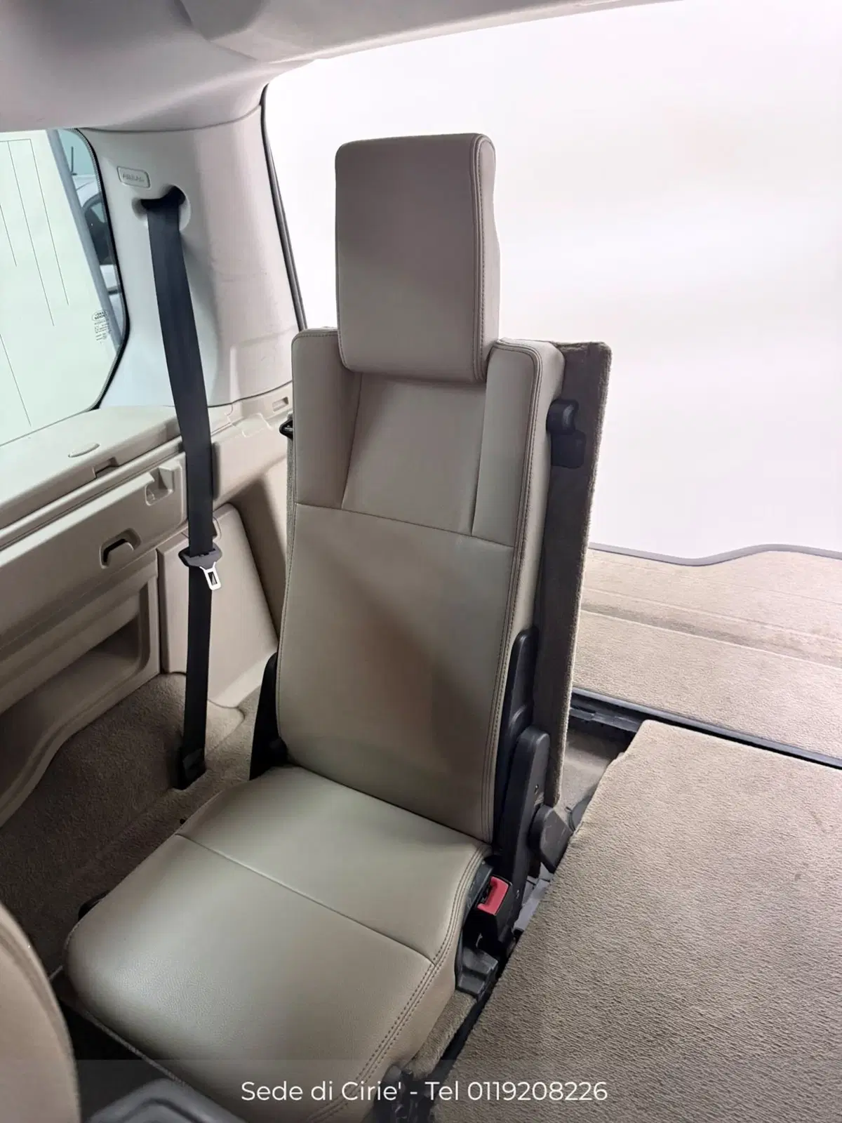 Land Rover Discovery usata a Torino (15)