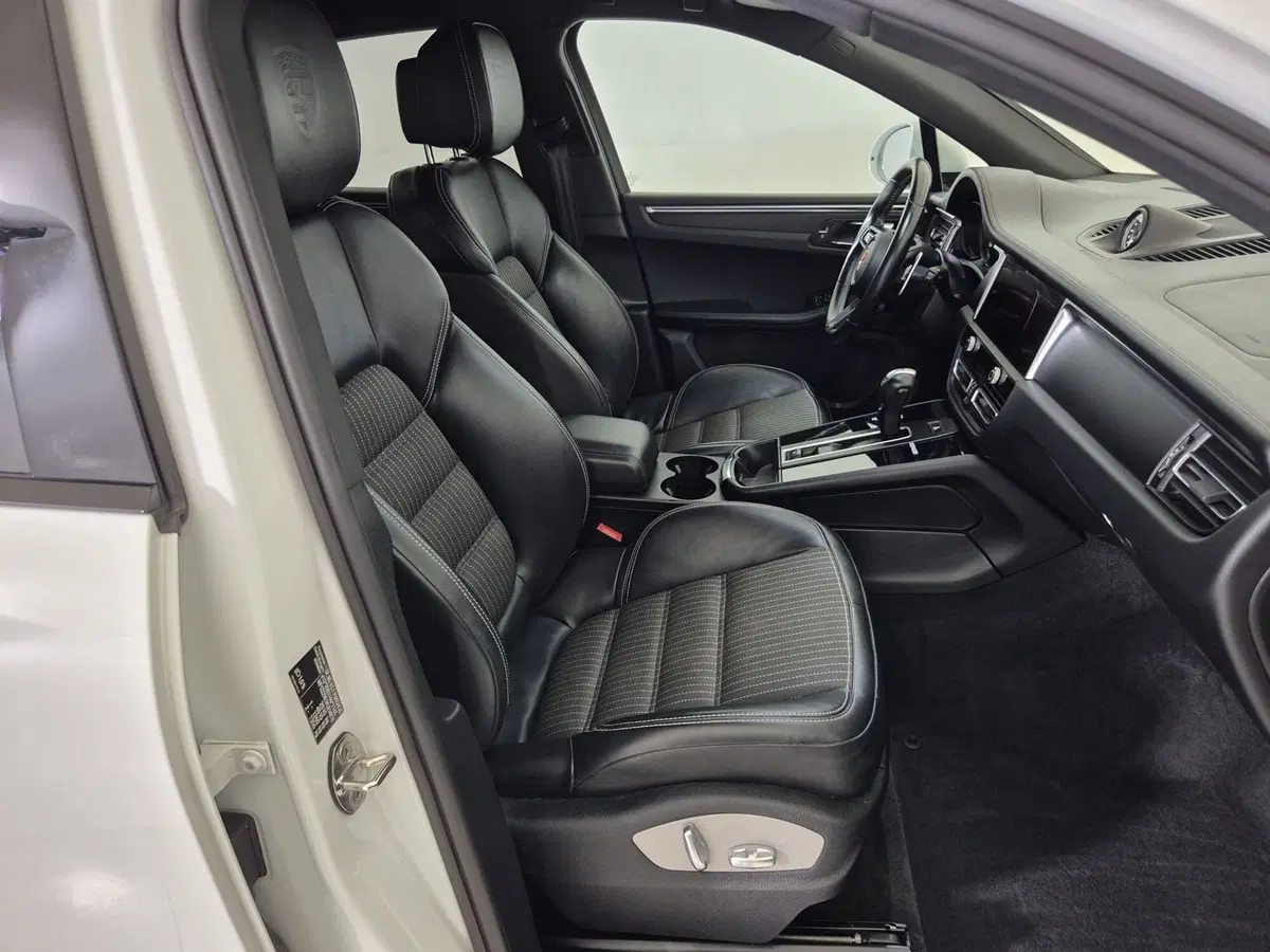 Porsche Macan usata a Torino (10)