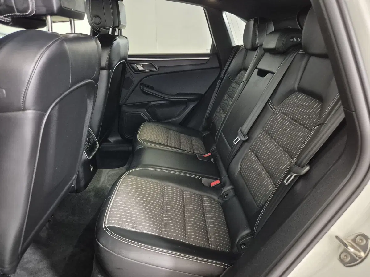 Porsche Macan usata a Torino (7)