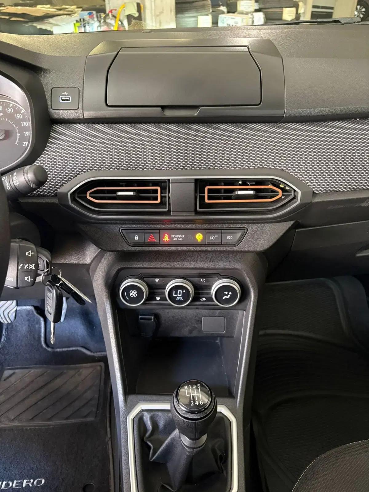 Dacia Sandero usata a Bergamo (15)
