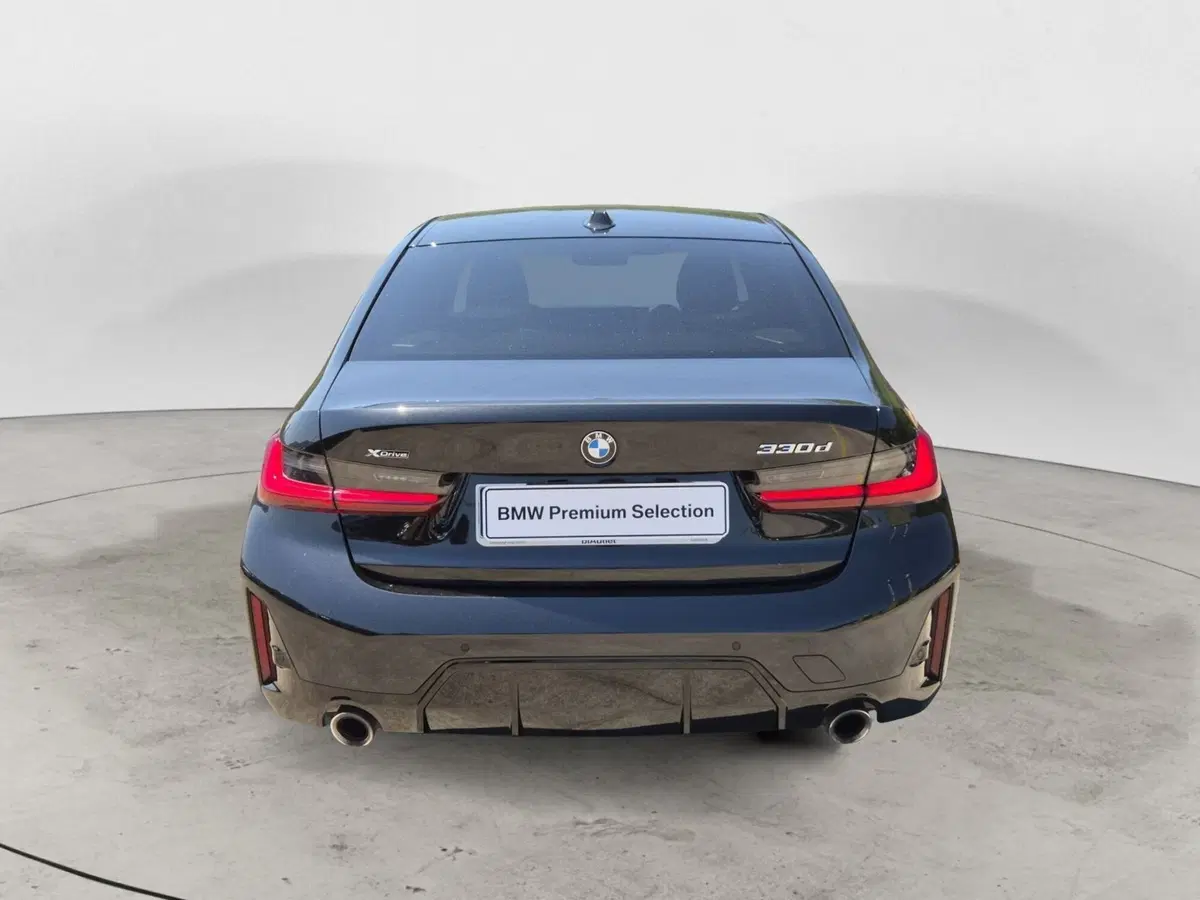 BMW Serie 3 usata  (3)