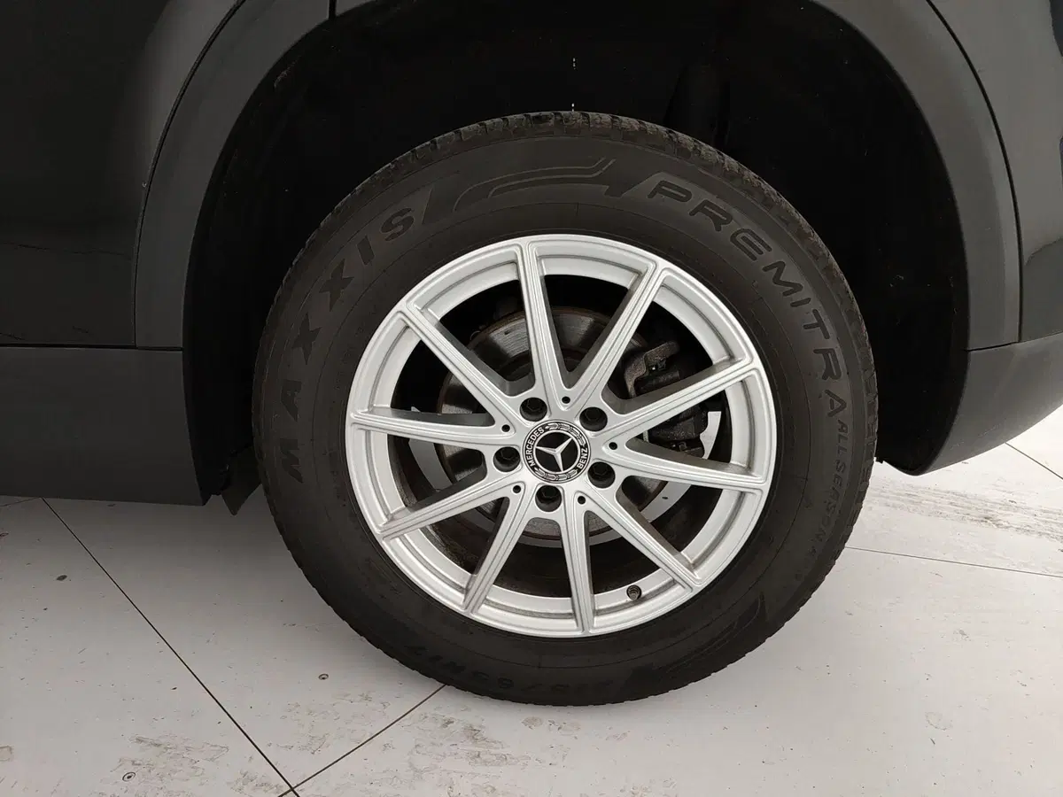 Mercedes-Benz GLA SUV usata a Caserta (11)