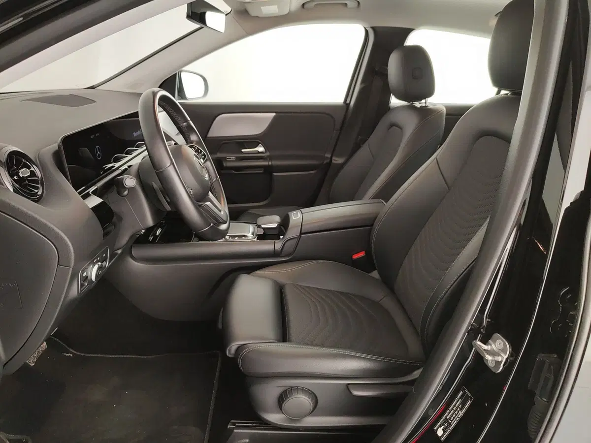 Mercedes-Benz GLA SUV usata a Caserta (16)
